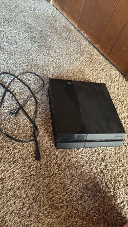 PS4 and controller
