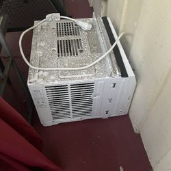 Window AC