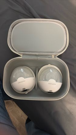 Momcozy breast pump hands free