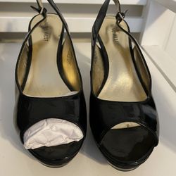 Black High Heels- Size: 8.5