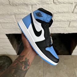 ❌sold❌ Air Jordan 1 Retro High OG - UNC Toe - Sz 10 ❌sold❌