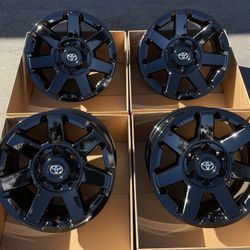 17” Toyota 4Runner Tacoma OEM Wheels Gloss Black