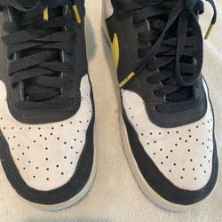 Men’s  Size 8 Nike Court Vision Mid Go The Extra Smile