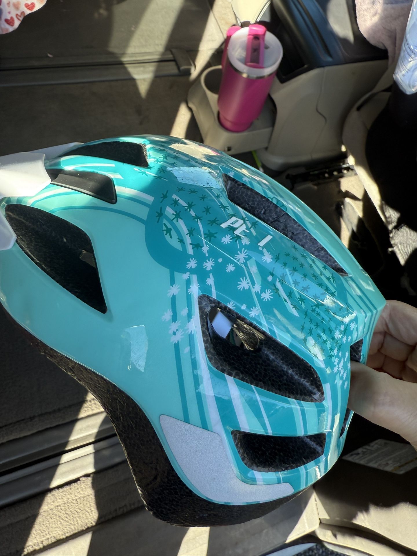Specialized Shuffle Kids Bike Helmet (50–55cm) – $10