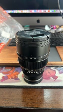 Collective Mint ZhongYi optics 85/1.2 MF Sony FE mount lens