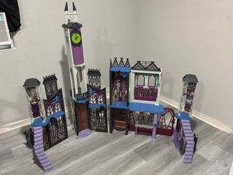 Monster High School playset