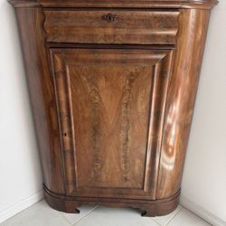 Vintage Corner Cabinet Or Hutch