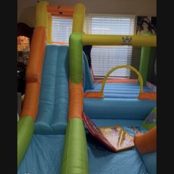 Water Bouncer With blower
