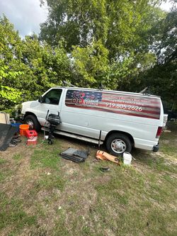 2009 Ford E-250