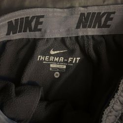nike therma fit sweatpants medium 