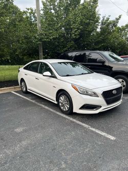 2016 Hyundai Sonata Hybrid