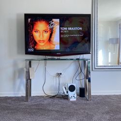 55 Or 60 Inch Tv