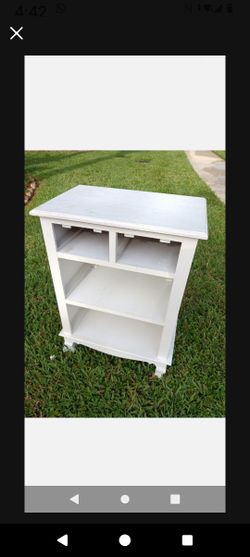 Stand With 3 Shelf. 29H 20W 13D