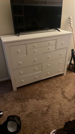 White Dresser with 10 Drawers