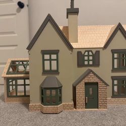 Children’s Doll House 