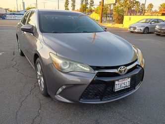 2015 TOYOTA CAMRY SE 