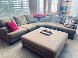 Large Sectional Sofa with Ottoman
