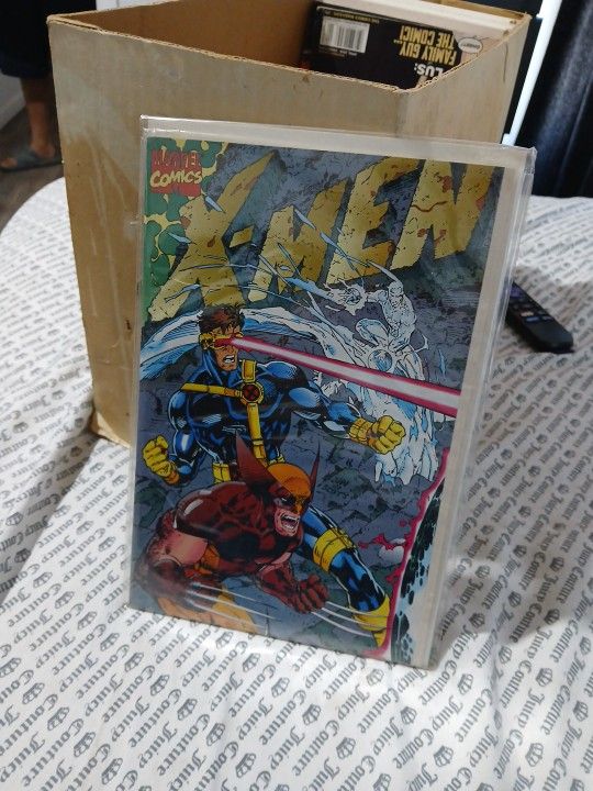 Brand-new In Sleeve X-Men Marvel Comics 