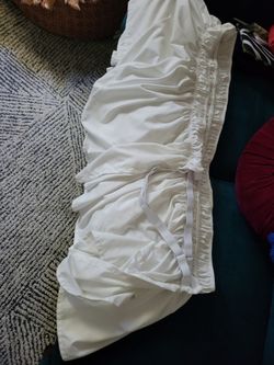 White Fitted Bed Skirt with Elastic