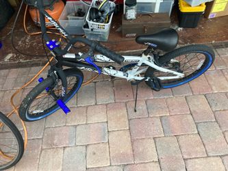 BMX  Boys Bike