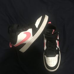 Girls Nike Court Borough Mid 2