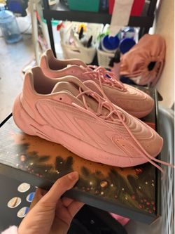 Addidas women 8
