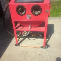 Sand Blasting Cabinet 