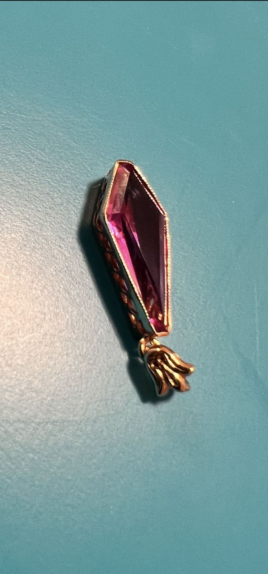 gold pendant with ruby stone. 583* for the period of the USSR!