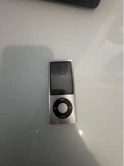 Apple iPod Nano silver 8gb camera