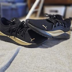 Brand New Puma Sneakers