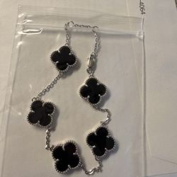 Real Silver clover bracelet 
