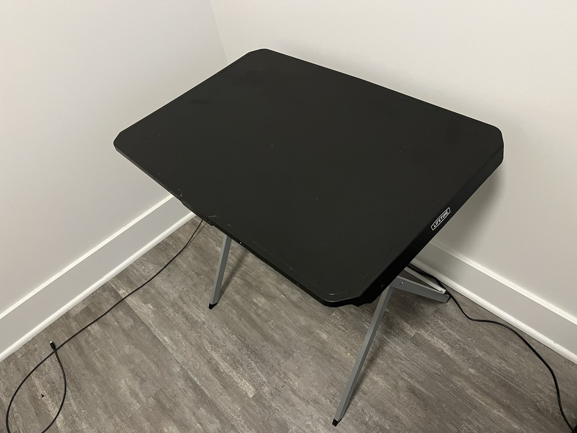 Rectangle Folding Table / TV Table