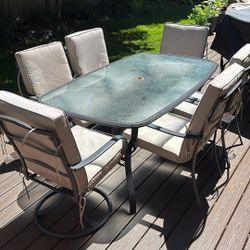 6 Chair Outdoor Table 