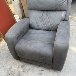 Rocker Manual Recliner 