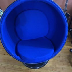 Globe Chair 