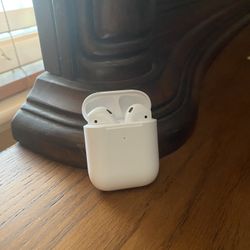 AirPod Gen 2