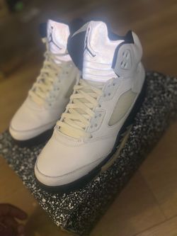 Air Jordan 5 Retro High-Top Sneakers size 9.5M