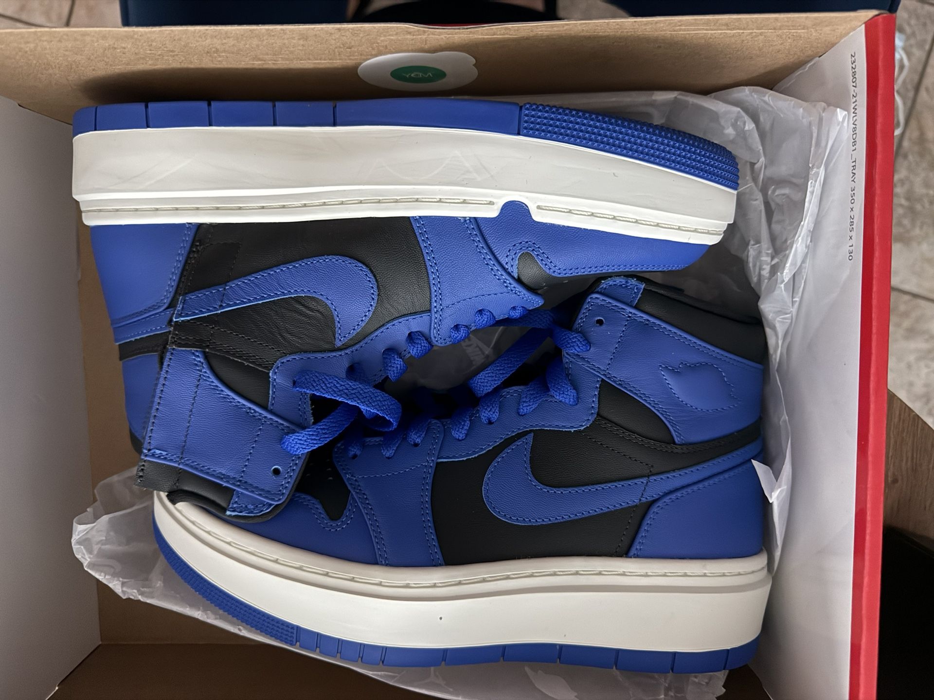 Air Jordan 1’s Elevate