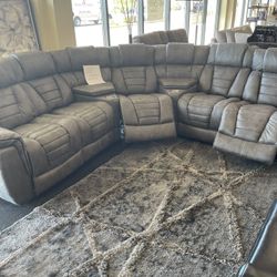 Power Reclining Sectional, Dual Pwr Recliners , 3rd Recliner In Middle On Sale