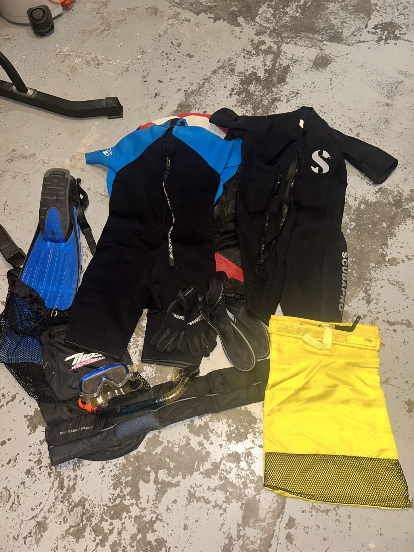 Mix Bundle of Scuba Gear