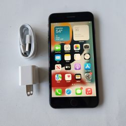 iPhone 8 Plus - UNLOCKED - Like New 
