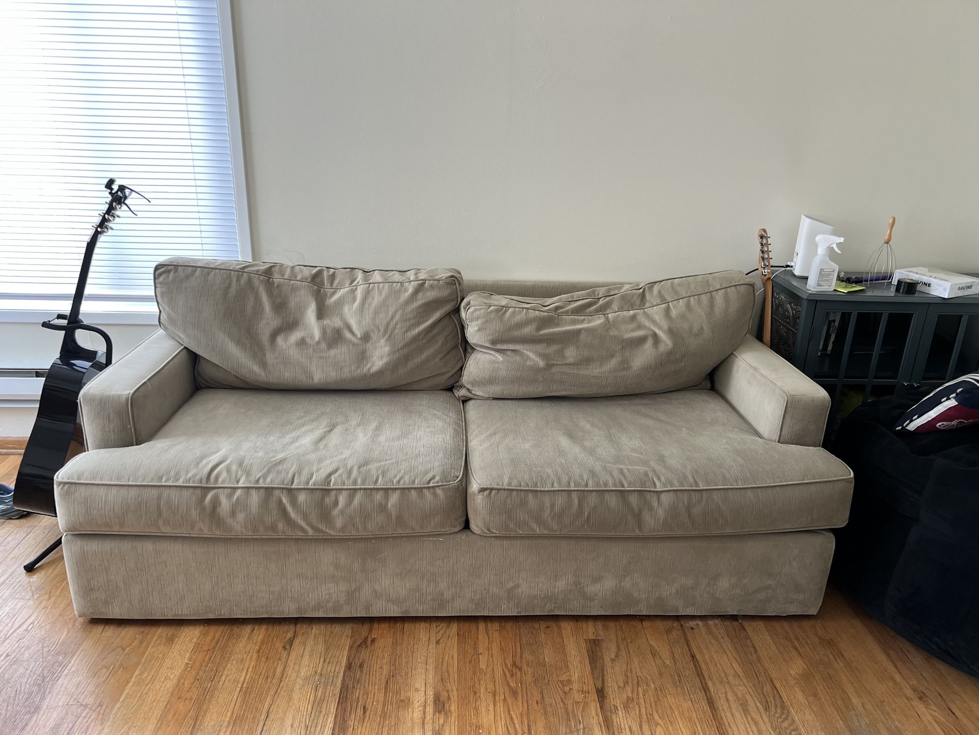 Couch/Sofa - Used