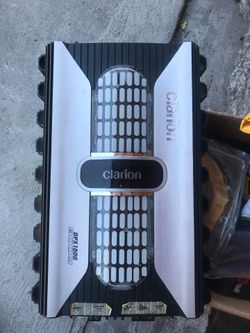 Clarion 800w amplifier