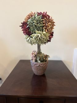 ARTIFICIAL FLORAL ARRANGEMENT 