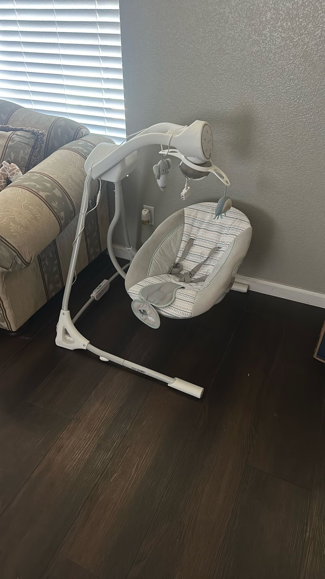 Ingenuity Baby Swing 