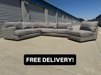 FREE DELIVERY || Mor Furniture 4Pc Large L Shaped Sectional