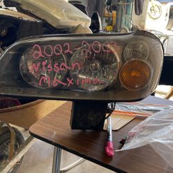 2002 to 2003 Nissan Maxima Headlight LH Or Best Offer