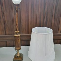 Vintage MCM table lamp!