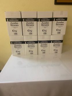 8 cajas de popotes