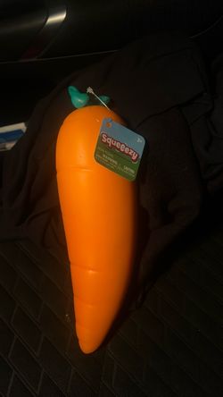 Squeeezy carrot